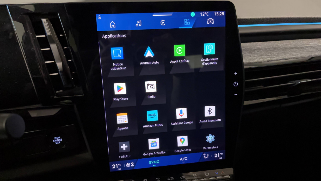 Acheter Renault Austral Austral E-Tech full hybrid 200 GSR2 Techno 5p occasion dans les concessions du Groupe Faurie