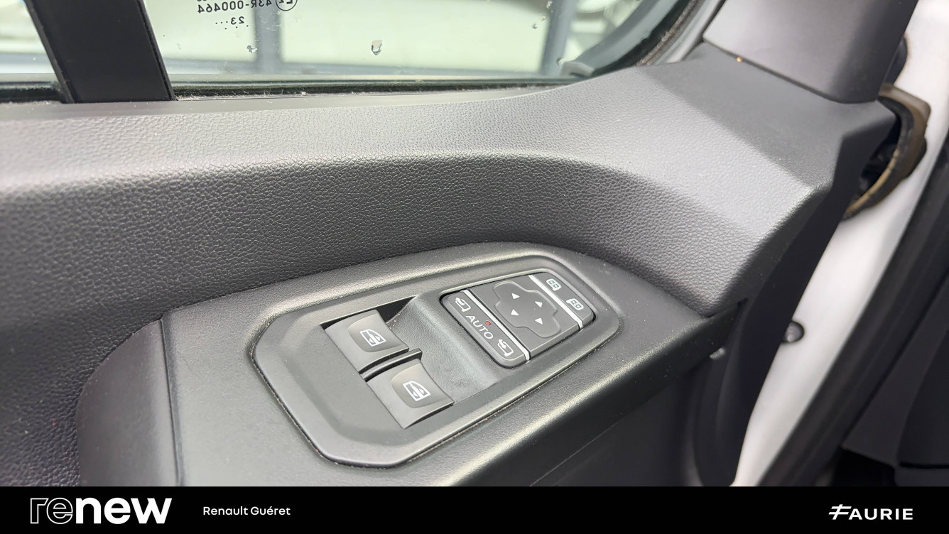 Acheter Renault Trafic 3 TRAFIC FGN L2H1 3000 KG BLUE DCI 130 GRAND CONFORT 4p occasion dans les concessions du Groupe Faurie