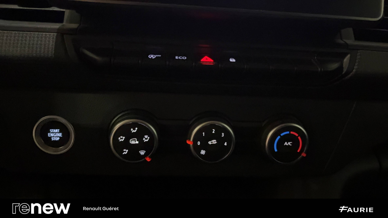 Acheter Renault Kangoo 3 KANGOO VAN TCE 130 EXTRA - 22 5p occasion dans les concessions du Groupe Faurie