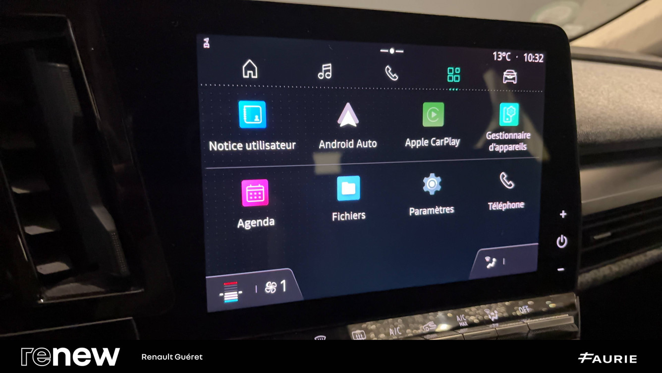 Acheter Renault Megane E-Tech Megane E-Tech EV60 220 ch super charge Equilibre 5p occasion dans les concessions du Groupe Faurie