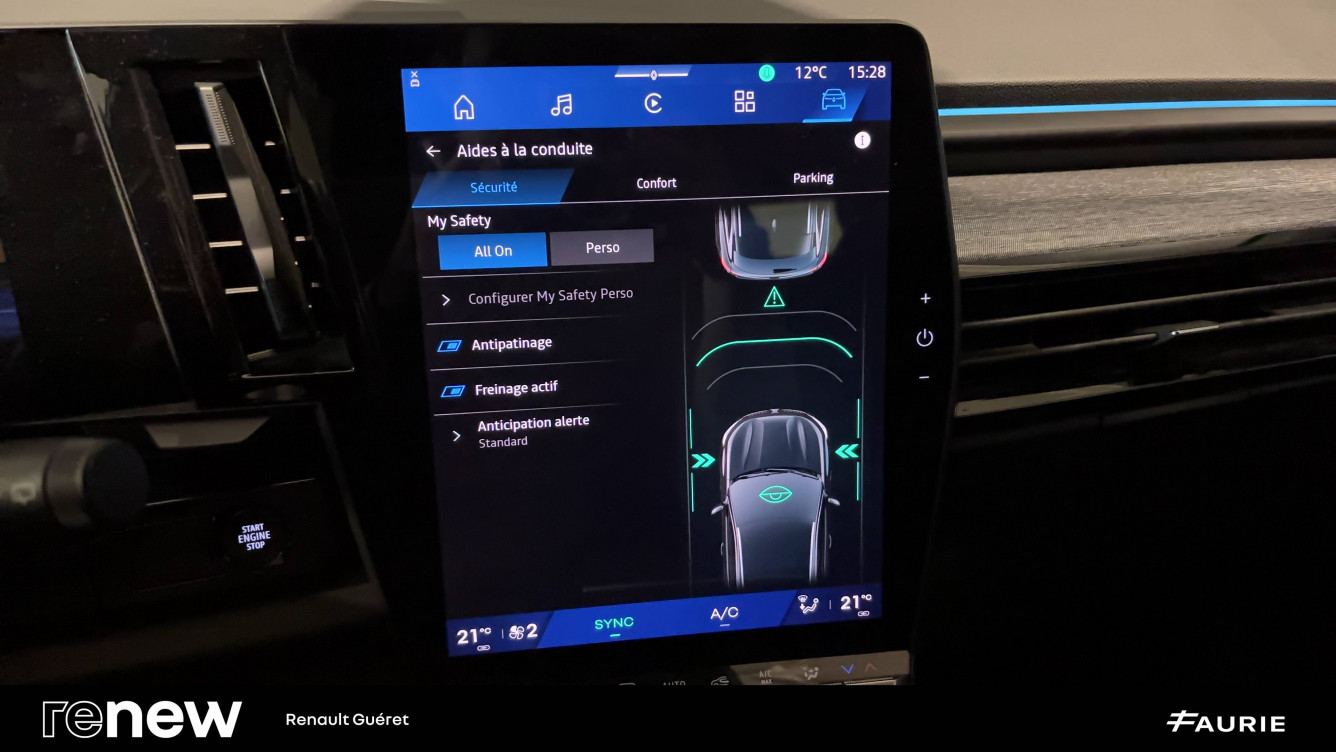Acheter Renault Austral Austral E-Tech full hybrid 200 GSR2 Techno 5p occasion dans les concessions du Groupe Faurie