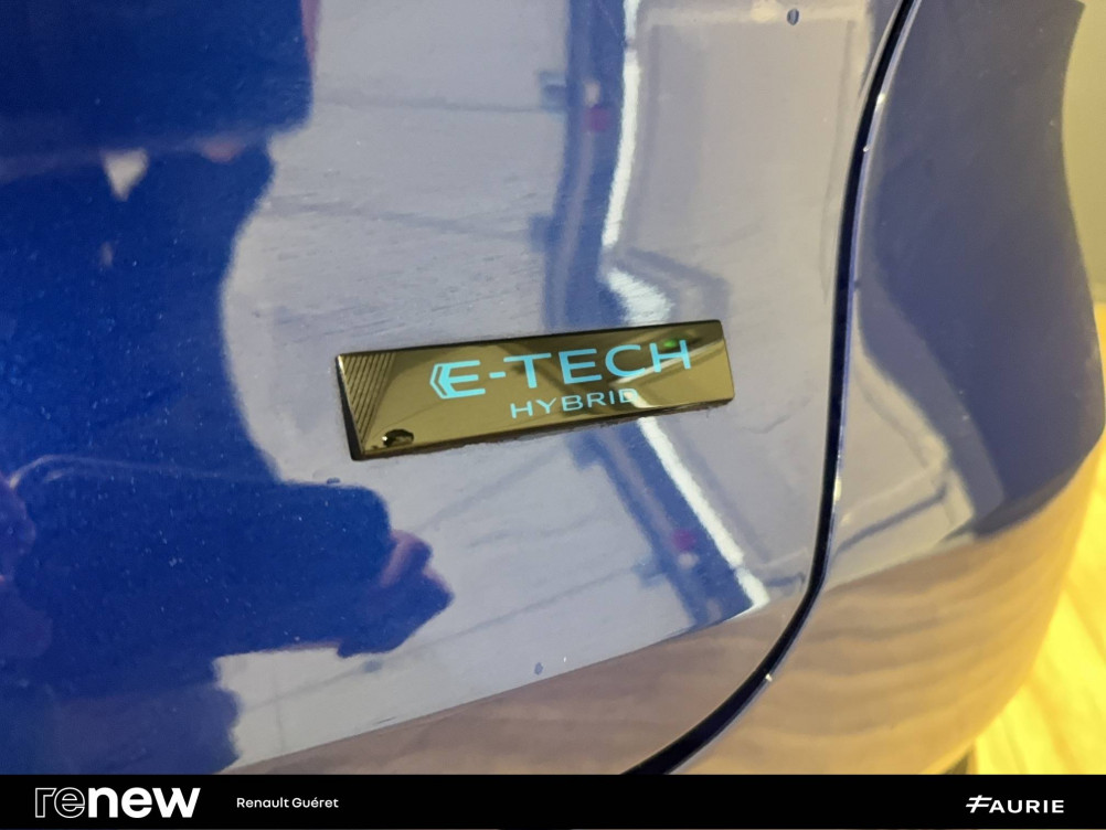 Acheter Renault Captur 2 Captur E-Tech full hybrid 145 ch esprit Alpine 5p occasion dans les concessions du Groupe Faurie