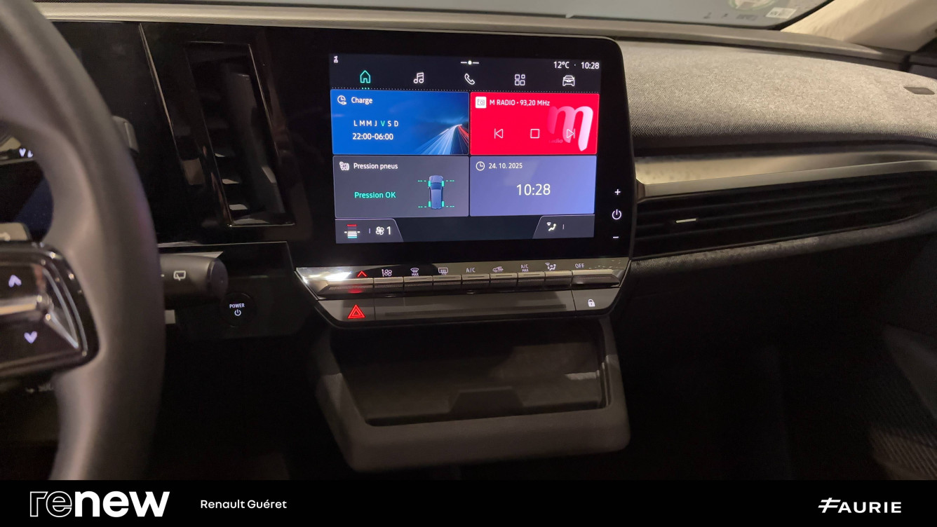 Acheter Renault Megane E-Tech Megane E-Tech EV60 220 ch super charge Equilibre 5p occasion dans les concessions du Groupe Faurie