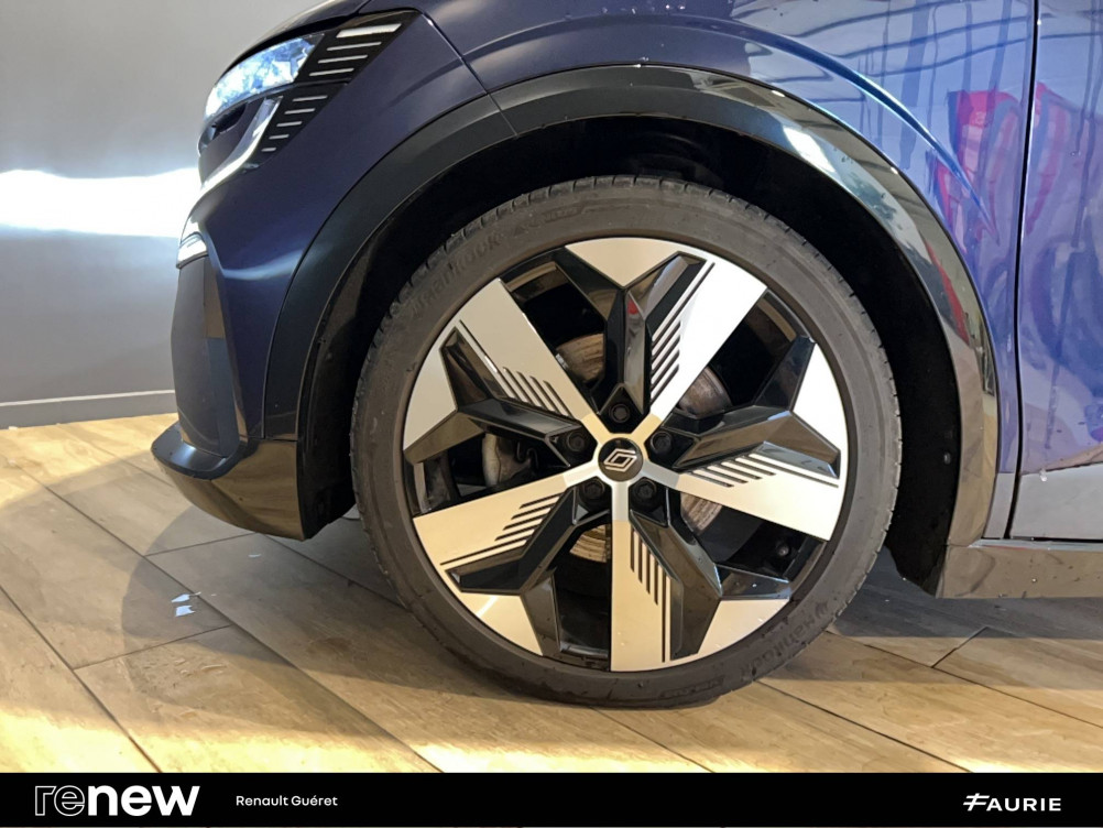 Acheter Renault Megane E-Tech Megane E-Tech EV60 220 ch super charge Techno 5p occasion dans les concessions du Groupe Faurie
