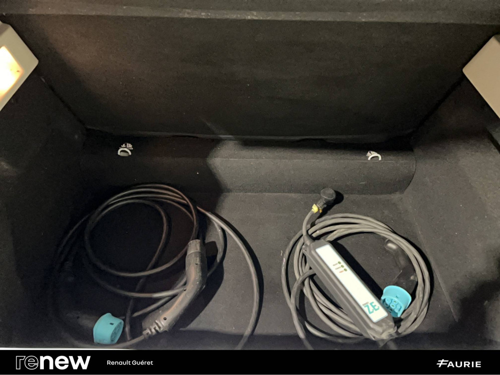 Acheter Renault Zoe Zoe R90 Business 5p occasion dans les concessions du Groupe Faurie