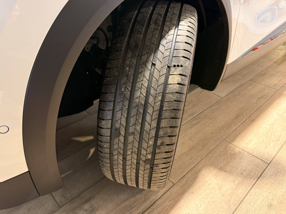 Acheter Renault Captur 2 Captur E-Tech full hybrid 160 ch esprit Alpine 5p neuf dans les concessions du Groupe Faurie