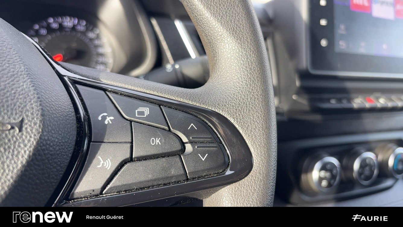 Acheter Renault Trafic 3 TRAFIC FGN L2H1 3000 KG BLUE DCI 130 GRAND CONFORT 4p occasion dans les concessions du Groupe Faurie