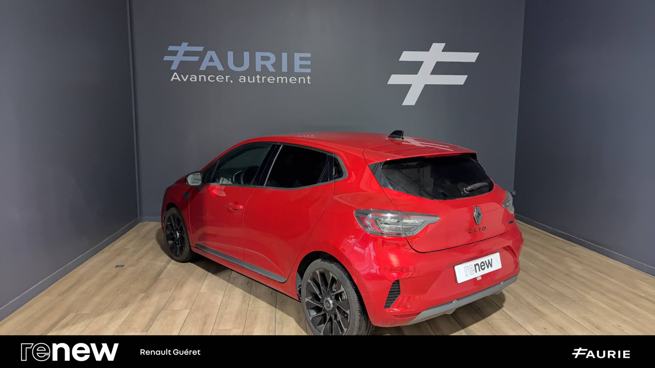Acheter Renault Clio 5 Clio E-Tech full hybrid 145 ch GSR2 Esprit Alpine 5p occasion dans les concessions du Groupe Faurie