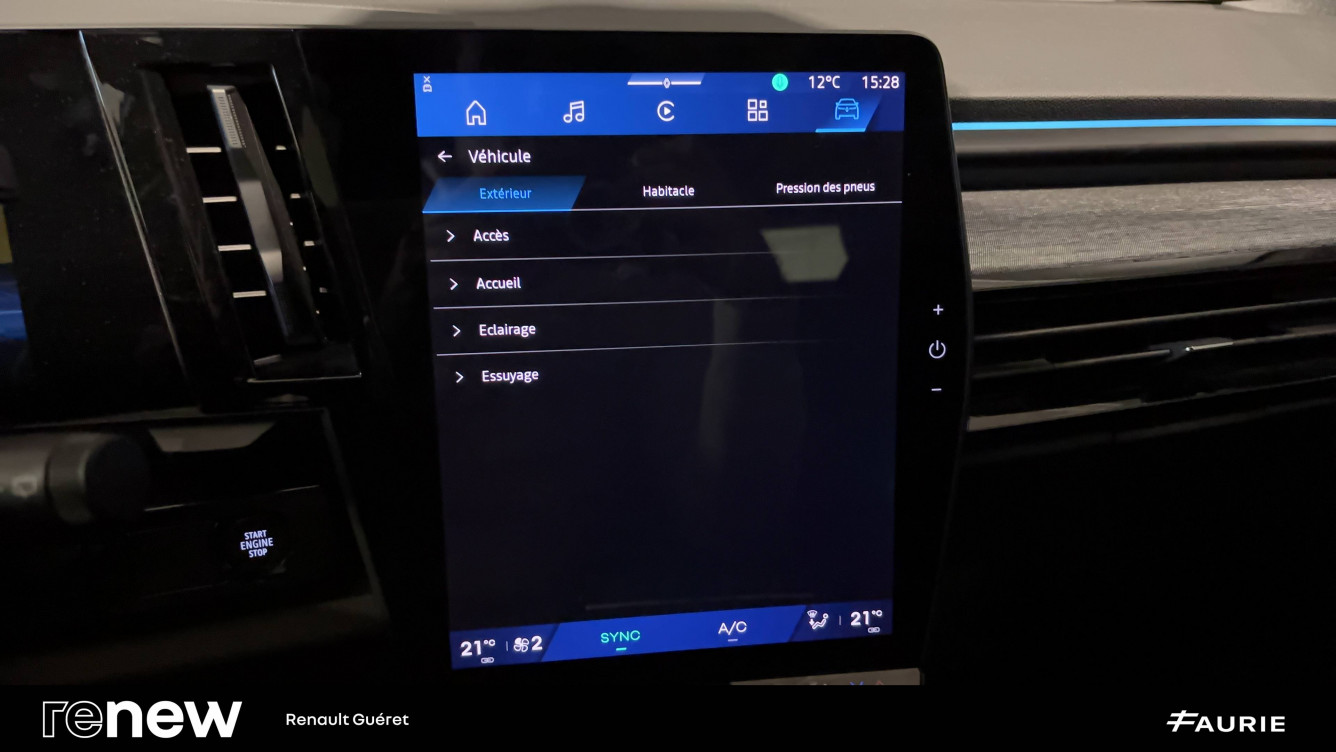 Acheter Renault Austral Austral E-Tech full hybrid 200 GSR2 Techno 5p occasion dans les concessions du Groupe Faurie