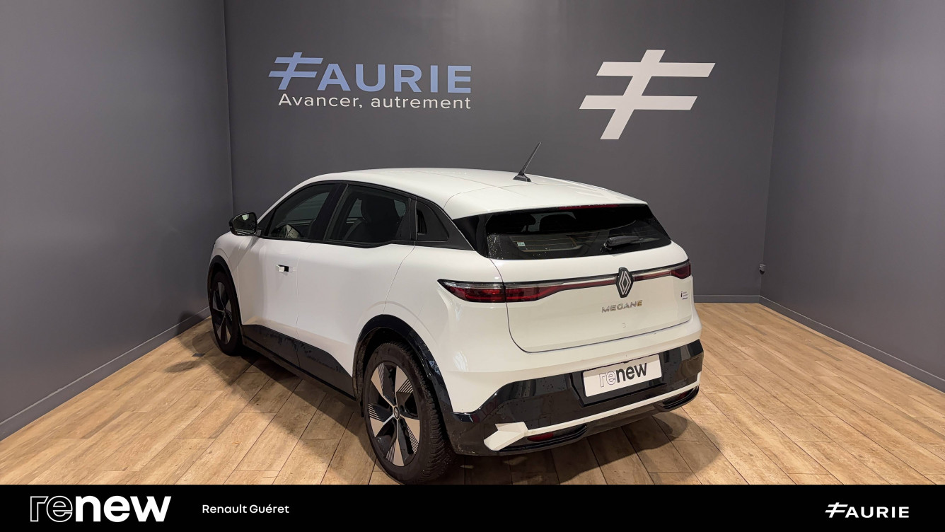 Acheter Renault Megane E-Tech Megane E-Tech EV60 220 ch super charge Equilibre 5p occasion dans les concessions du Groupe Faurie