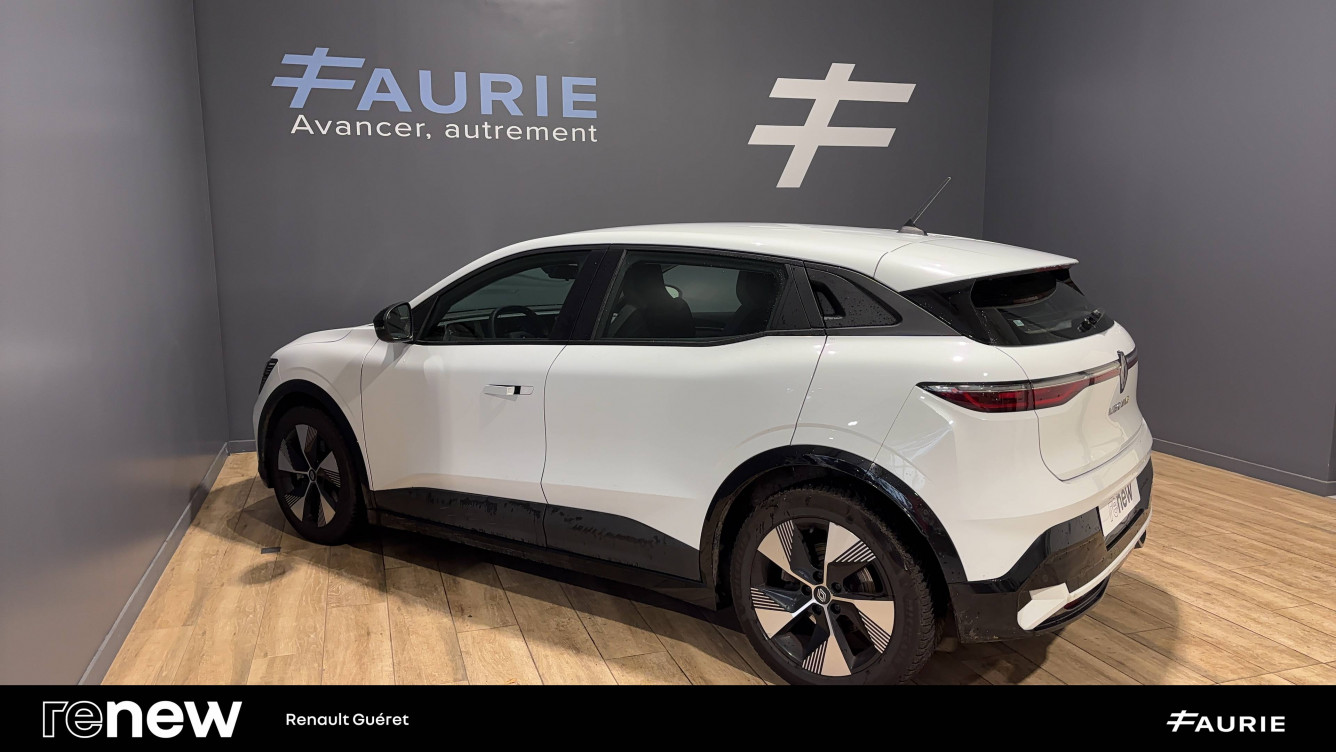 Acheter Renault Megane E-Tech Megane E-Tech EV60 220 ch super charge Equilibre 5p occasion dans les concessions du Groupe Faurie