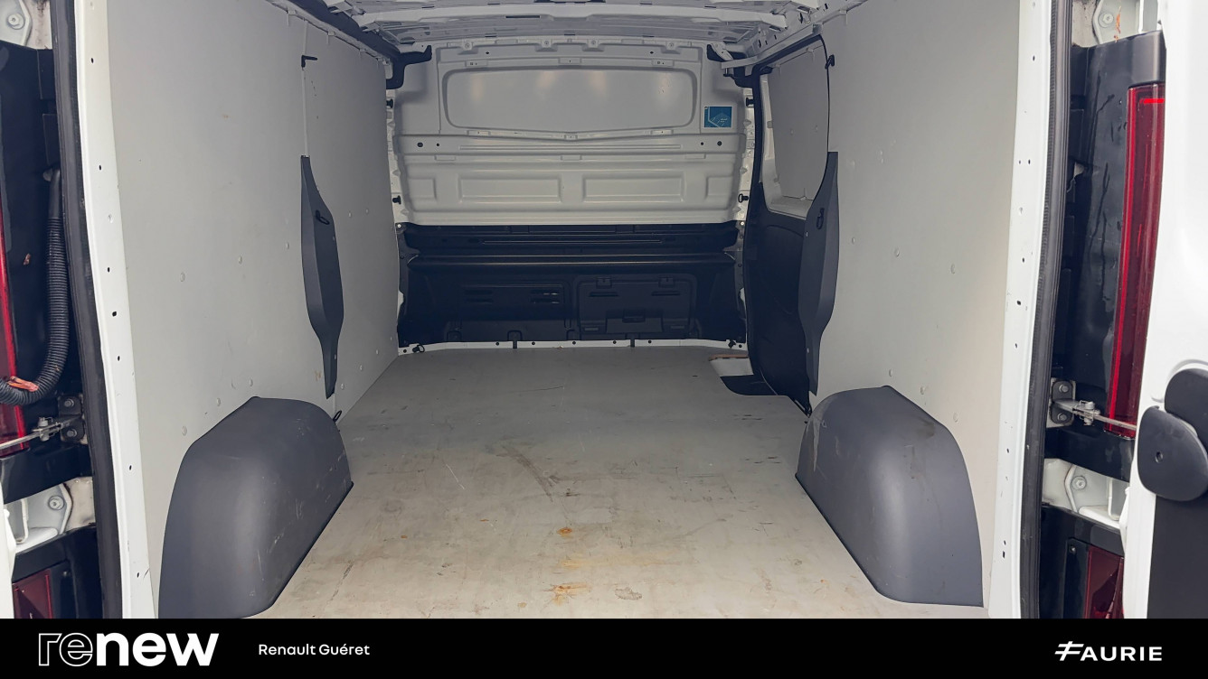 Acheter Renault Trafic 3 TRAFIC FGN L2H1 3000 KG BLUE DCI 130 GRAND CONFORT 4p occasion dans les concessions du Groupe Faurie