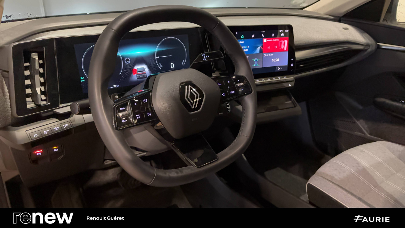 Acheter Renault Megane E-Tech Megane E-Tech EV60 220 ch super charge Equilibre 5p occasion dans les concessions du Groupe Faurie