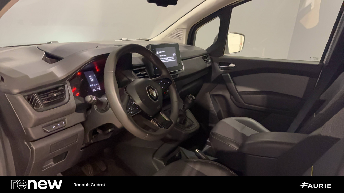 Acheter Renault Kangoo 3 KANGOO VAN TCE 130 EXTRA - 22 5p occasion dans les concessions du Groupe Faurie