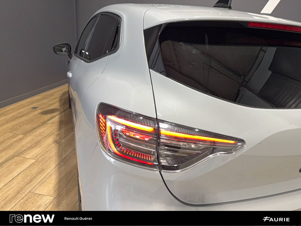 Acheter Renault Clio 5 Clio TCe 90 ch GSR2 Esprit Alpine 5p occasion dans les concessions du Groupe Faurie