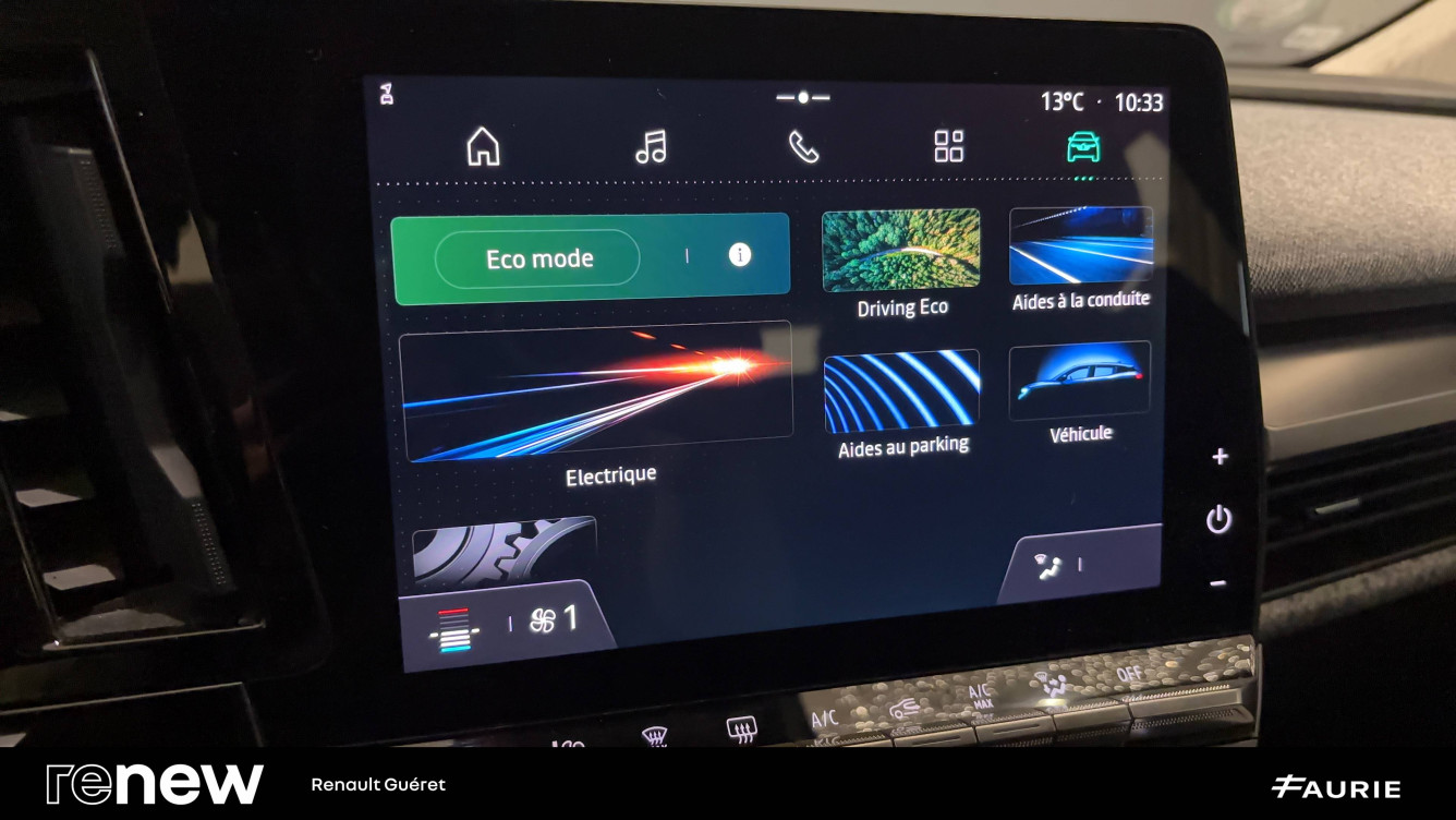 Acheter Renault Megane E-Tech Megane E-Tech EV60 220 ch super charge Equilibre 5p occasion dans les concessions du Groupe Faurie