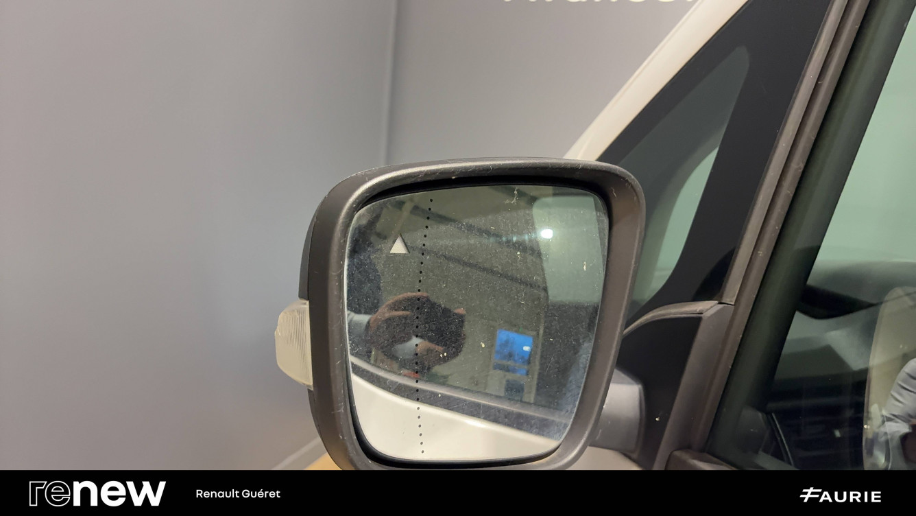 Acheter Renault Kangoo 3 KANGOO VAN TCE 130 EXTRA - 22 5p occasion dans les concessions du Groupe Faurie