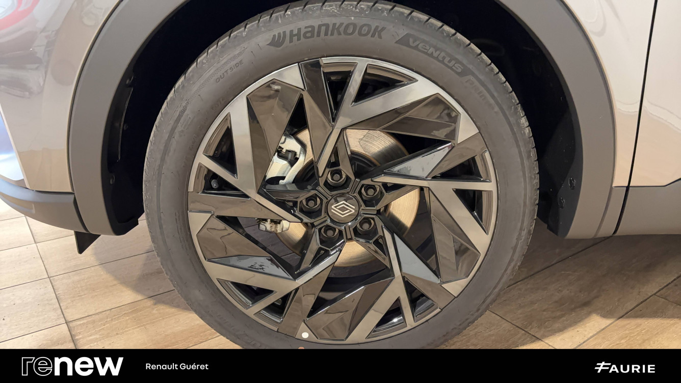 Acheter Renault Arkana Arkana E-Tech full hybrid 145 GSR2 esprit Alpine 5p occasion dans les concessions du Groupe Faurie