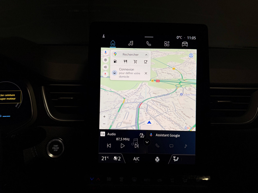 Acheter Renault Captur 2 Captur E-Tech full hybrid 160 ch esprit Alpine 5p neuf dans les concessions du Groupe Faurie