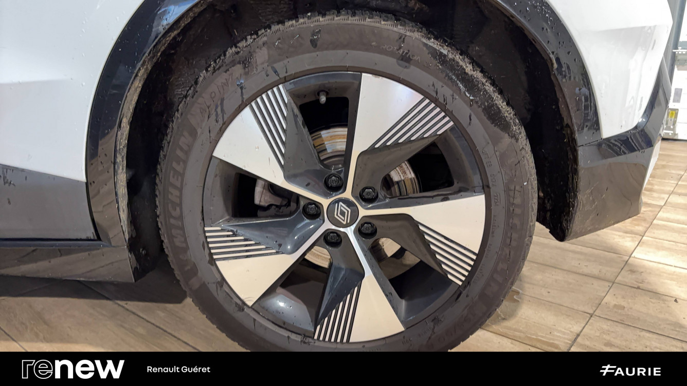 Acheter Renault Megane E-Tech Megane E-Tech EV60 220 ch super charge Equilibre 5p occasion dans les concessions du Groupe Faurie