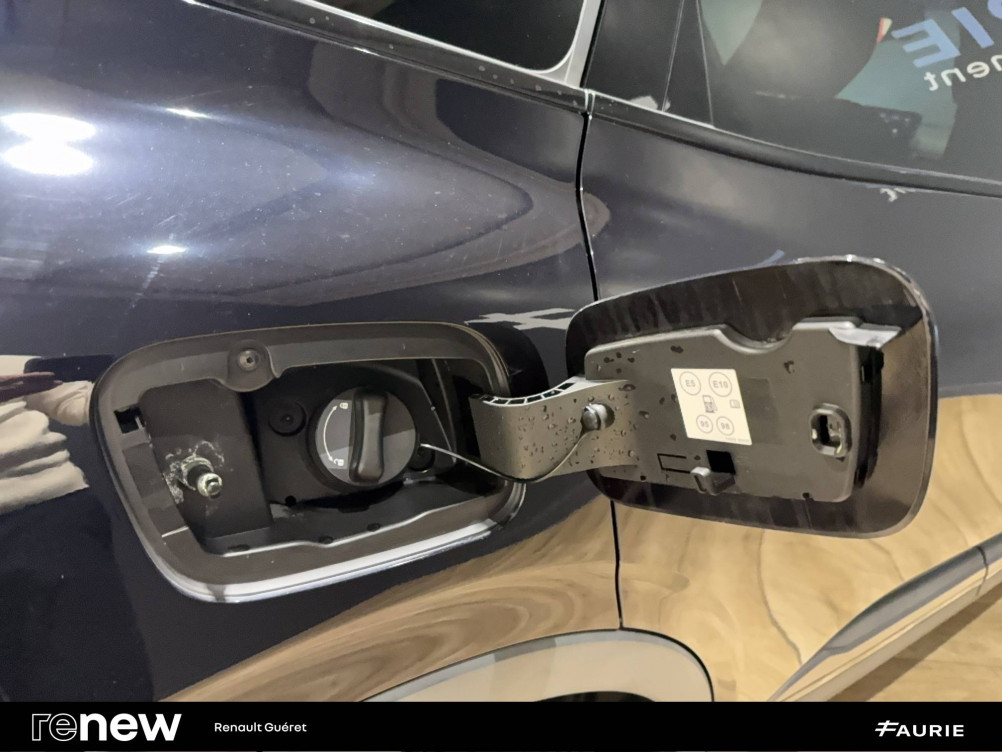 Acheter Renault Arkana Arkana TCe 140 EDC FAP - 21B R.S. Line 5p occasion dans les concessions du Groupe Faurie