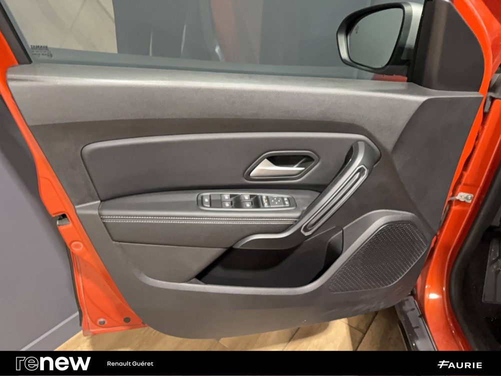 Acheter Dacia Duster Duster ECO-G 100 4x2 Journey + 5p occasion dans les concessions du Groupe Faurie
