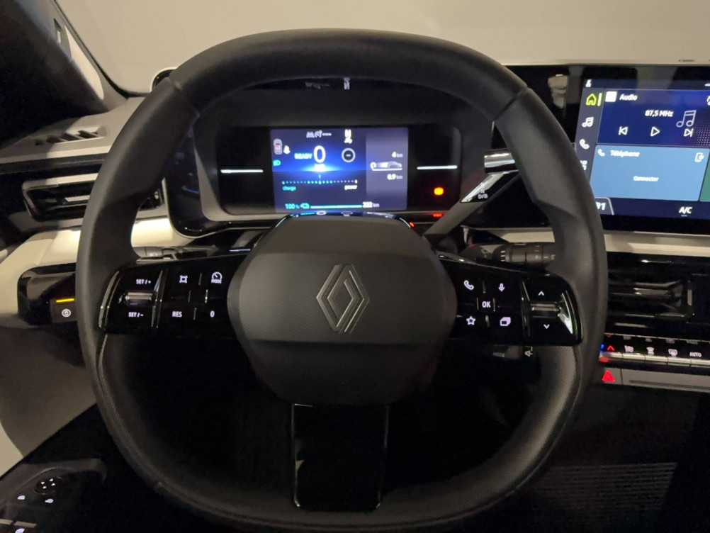 Acheter Renault Renault 5 Renault 5 E-Tech Electrique 120 ch autonomie urbaine Evolution 5p neuf dans les concessions du Groupe Faurie