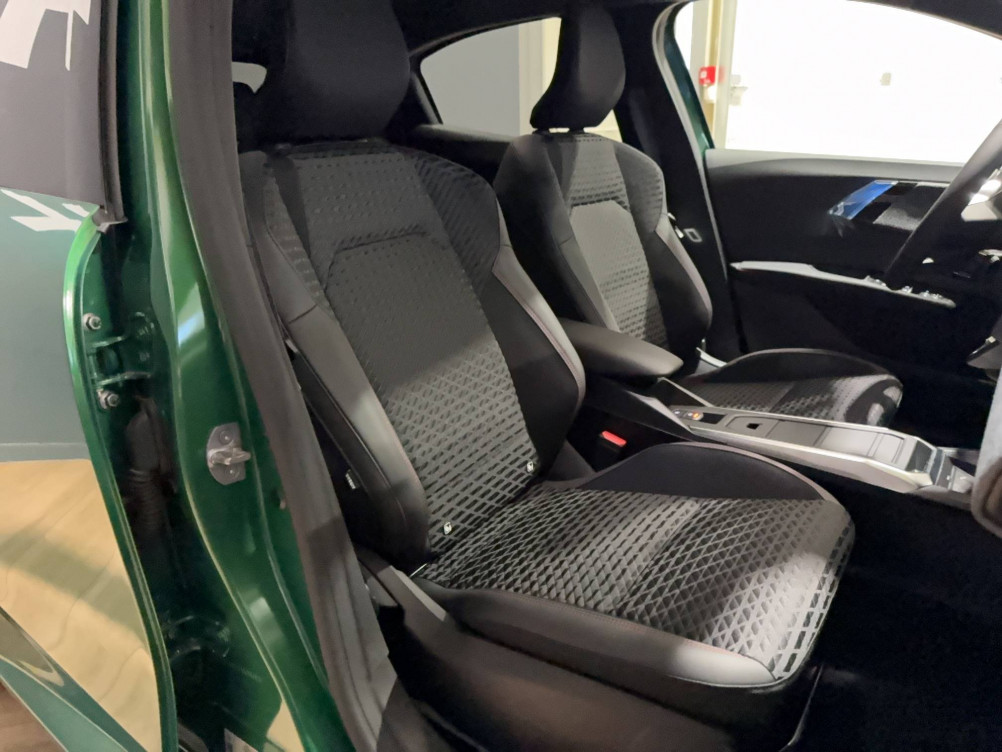 Acheter Renault Clio 6 Clio E-Tech full hybrid 160 ch Techno 5p neuf dans les concessions du Groupe Faurie