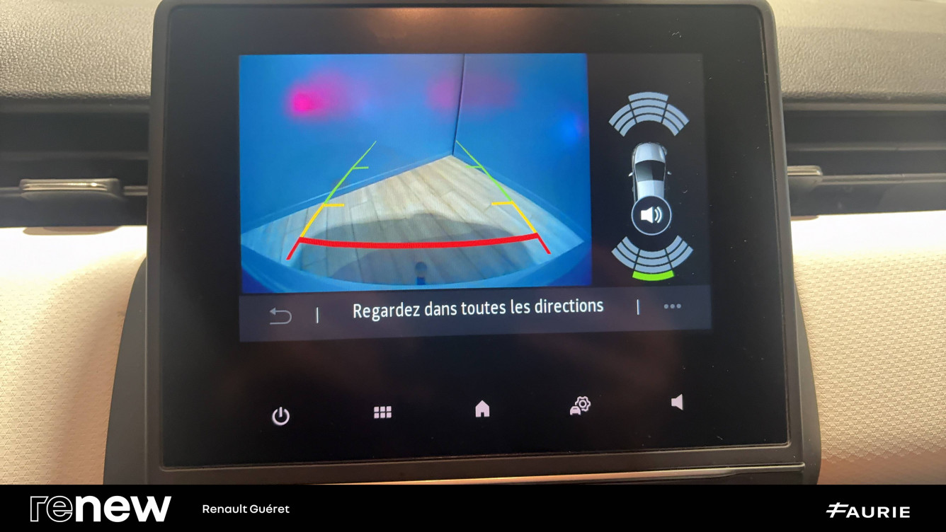 Acheter Renault Clio 5 Clio E-Tech full hybrid 145 Evolution 5p occasion dans les concessions du Groupe Faurie