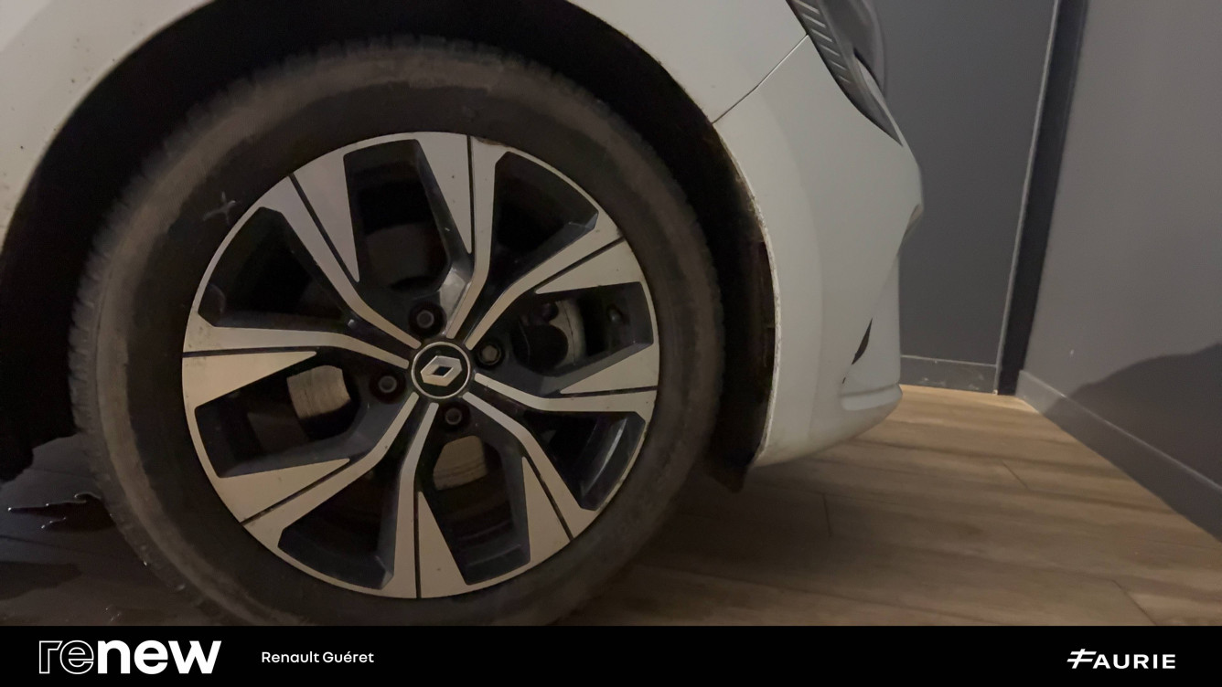 Acheter Renault Clio 5 Clio E-Tech full hybrid 145 Evolution 5p occasion dans les concessions du Groupe Faurie