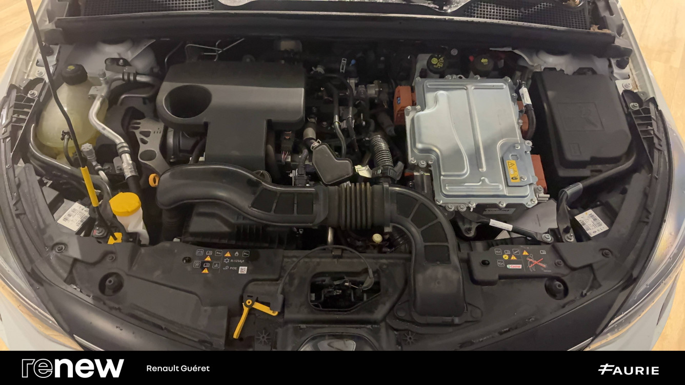 Acheter Renault Clio 5 Clio E-Tech full hybrid 145 Evolution 5p occasion dans les concessions du Groupe Faurie