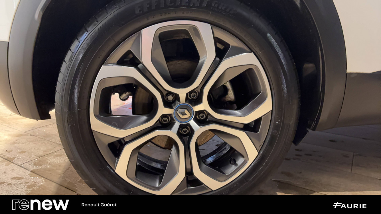 Acheter Renault Captur 2 Captur E-Tech Plug-in 160 Intens 5p occasion dans les concessions du Groupe Faurie