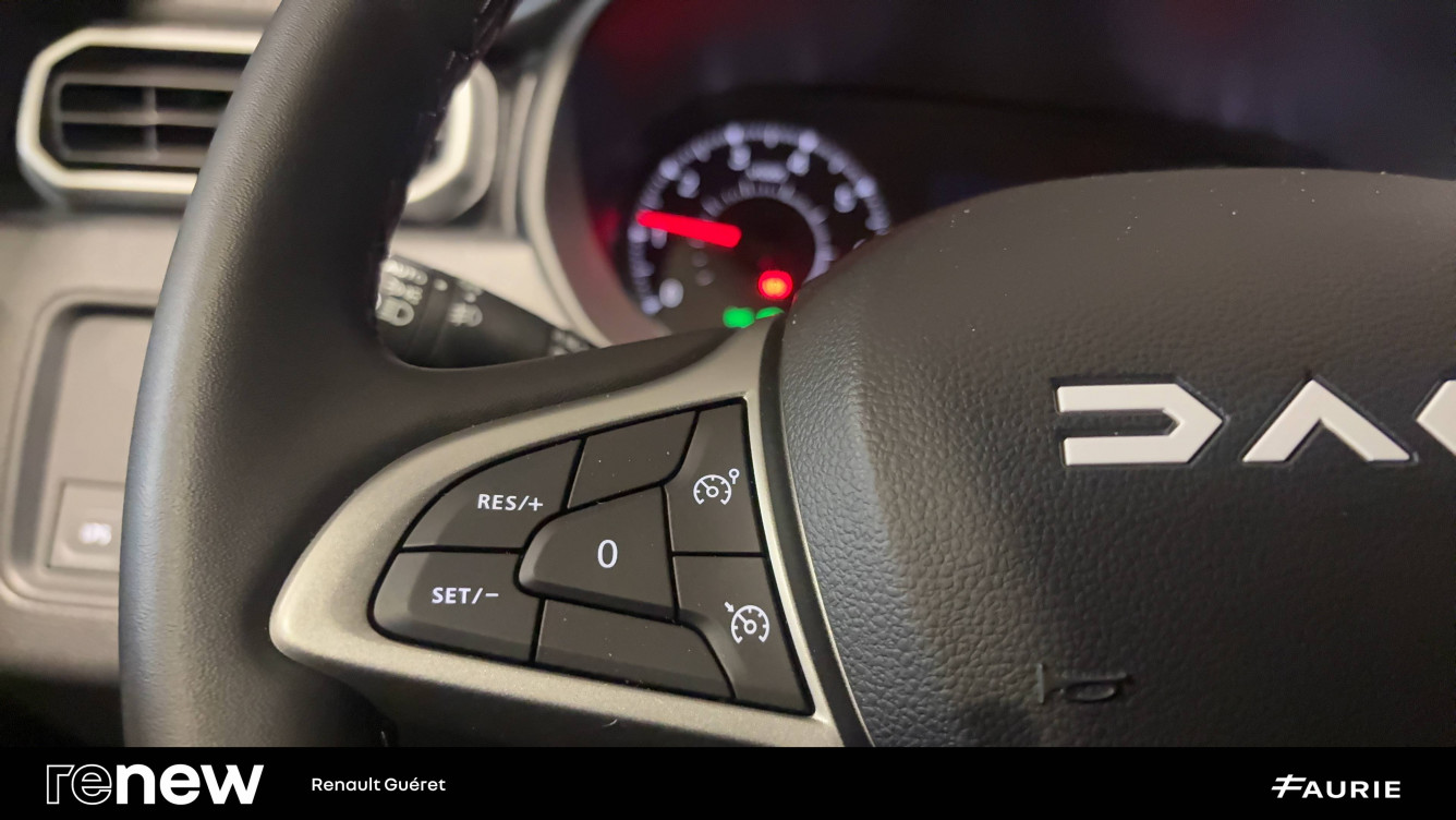 Acheter Dacia Duster Duster ECO-G 100 4x2 Journey + 5p occasion dans les concessions du Groupe Faurie