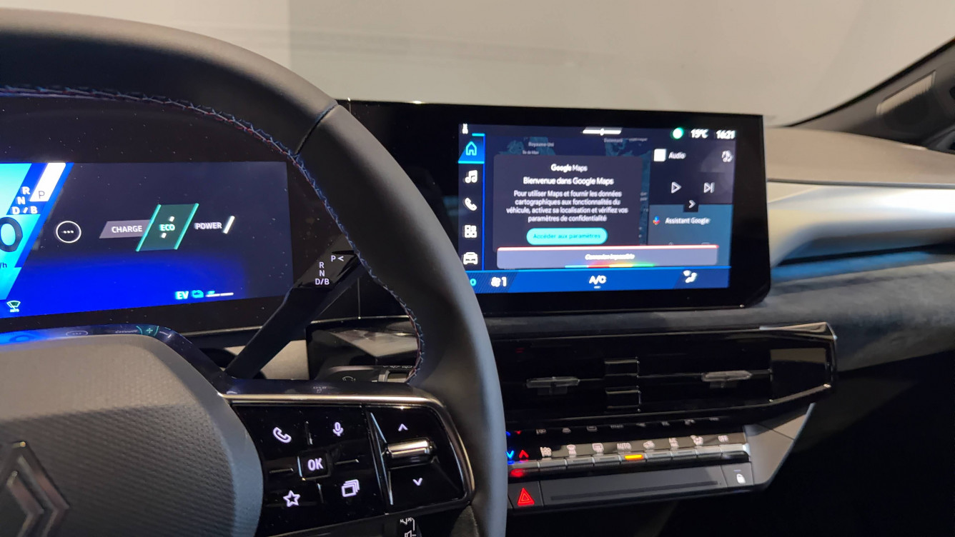 Acheter Renault Clio 6 Clio E-Tech full hybrid 160 ch esprit Alpine 5p neuf dans les concessions du Groupe Faurie