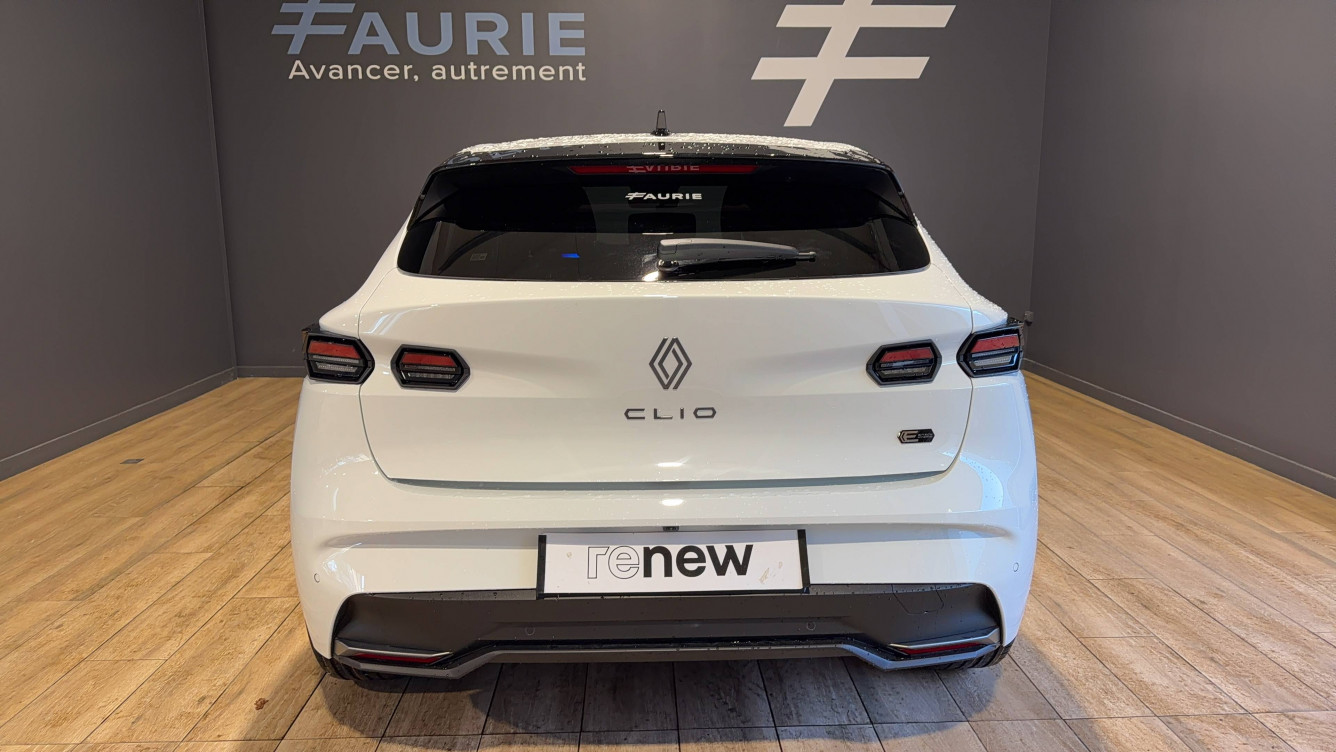Acheter Renault Clio 6 Clio E-Tech full hybrid 160 ch esprit Alpine 5p neuf dans les concessions du Groupe Faurie