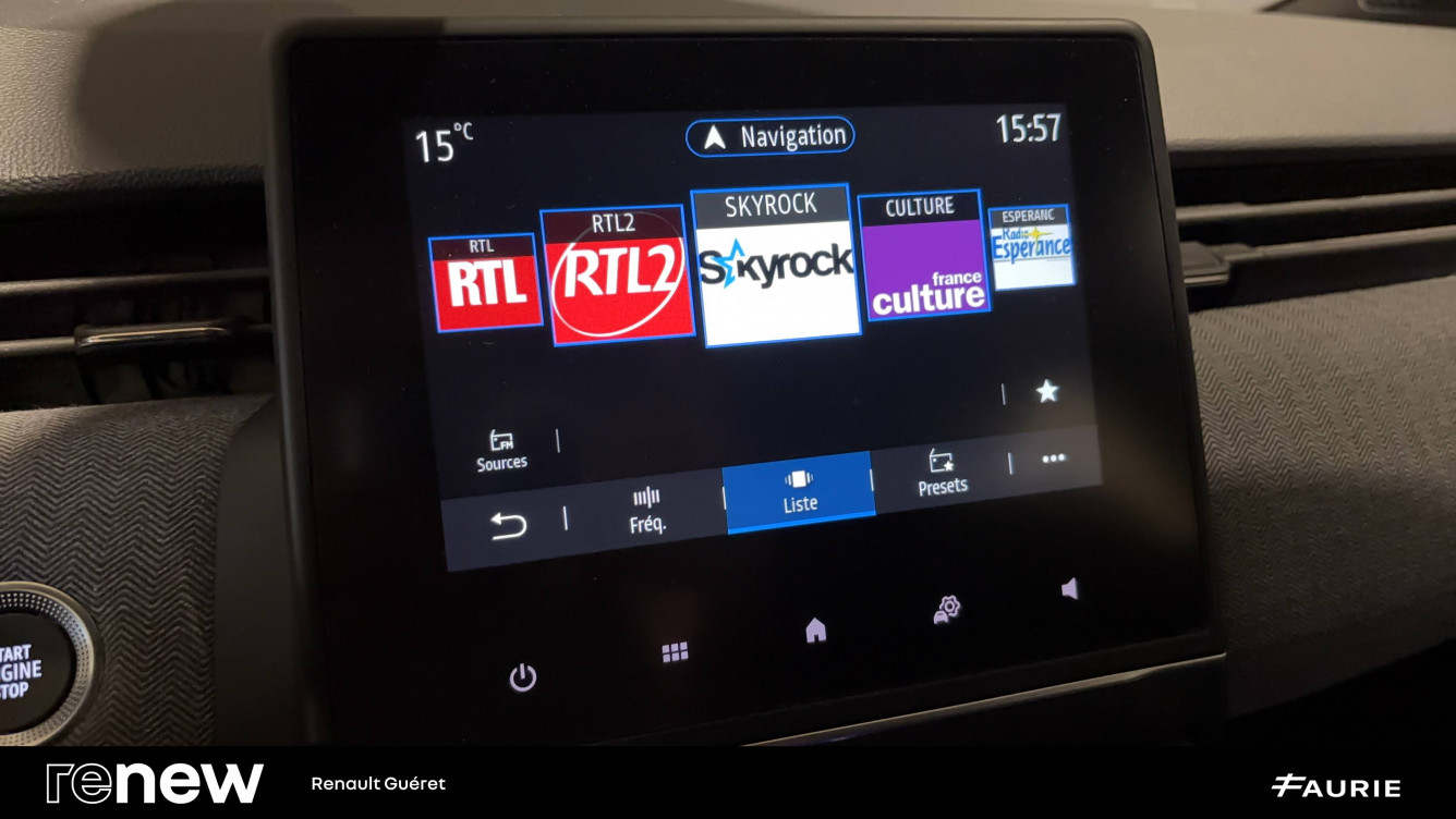 Acheter Renault Clio 5 Clio Eco-G 100 ch GSR2 Techno 5p occasion dans les concessions du Groupe Faurie