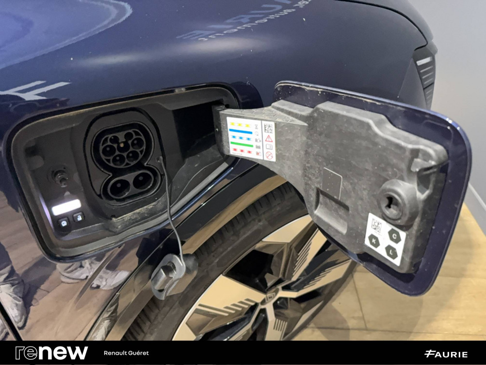Acheter Renault Megane E-Tech Megane E-Tech EV60 220 ch optimum charge Techno 5p occasion dans les concessions du Groupe Faurie