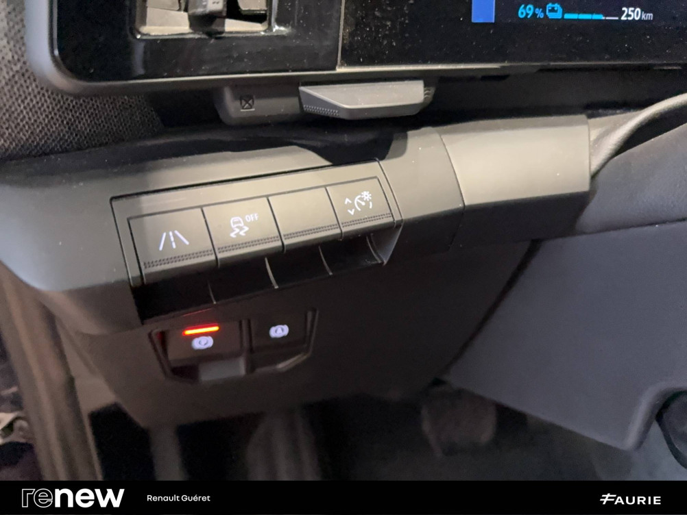 Acheter Renault Megane E-Tech Megane E-Tech EV60 220 ch optimum charge Techno 5p occasion dans les concessions du Groupe Faurie