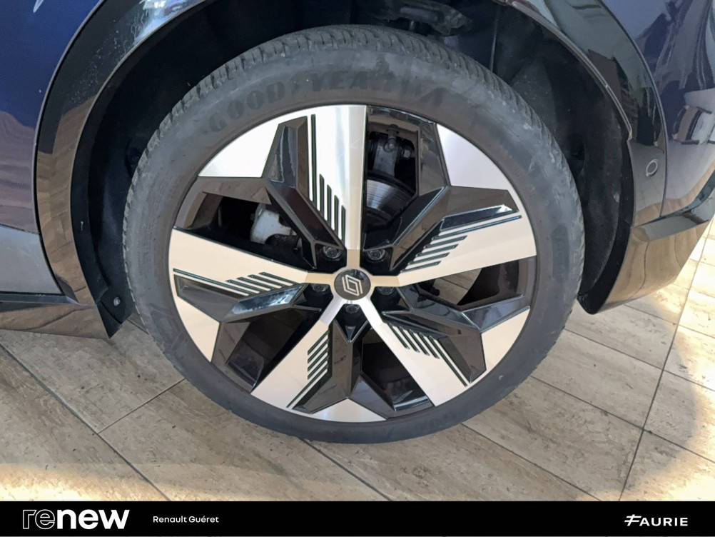 Acheter Renault Megane E-Tech Megane E-Tech EV60 220 ch optimum charge Techno 5p occasion dans les concessions du Groupe Faurie