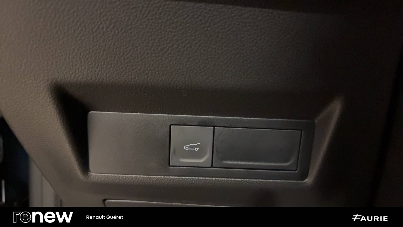 Acheter Renault Symbioz Symbioz E-Tech full hybrid 145 Iconic 5p occasion dans les concessions du Groupe Faurie