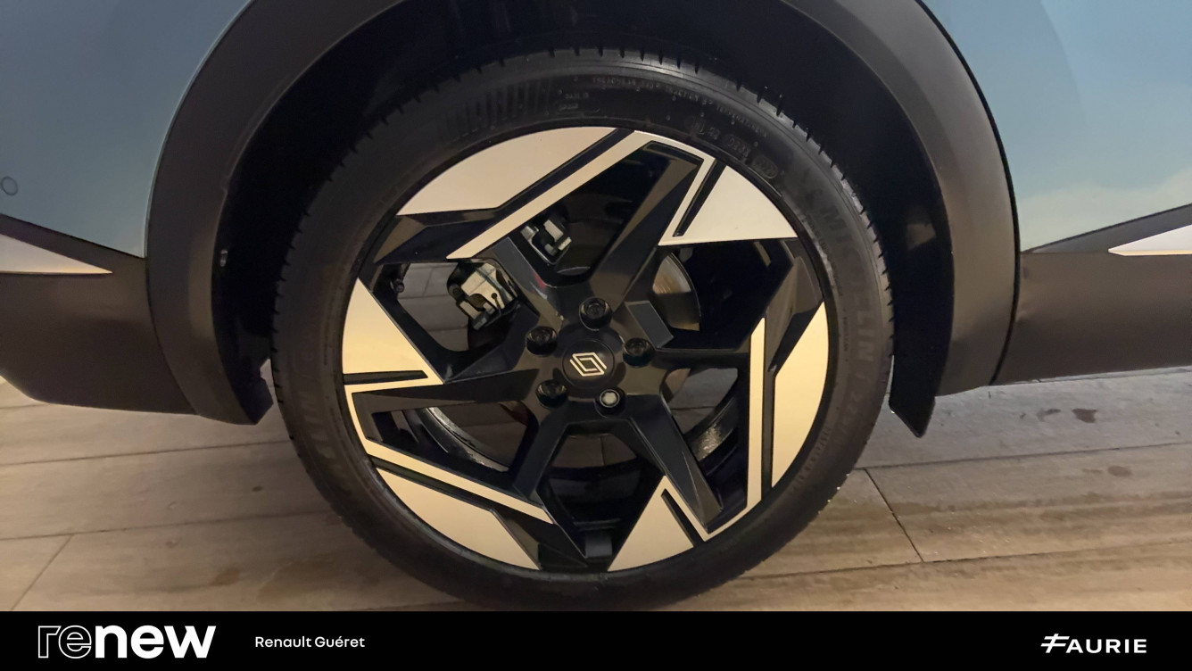 Acheter Renault Symbioz Symbioz E-Tech full hybrid 145 Iconic 5p occasion dans les concessions du Groupe Faurie