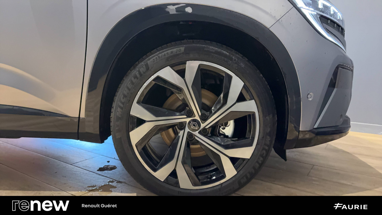 Acheter Renault Austral Austral E-Tech full hybrid 200 GSR2 Techno esprit Alpine 5p occasion dans les concessions du Groupe Faurie