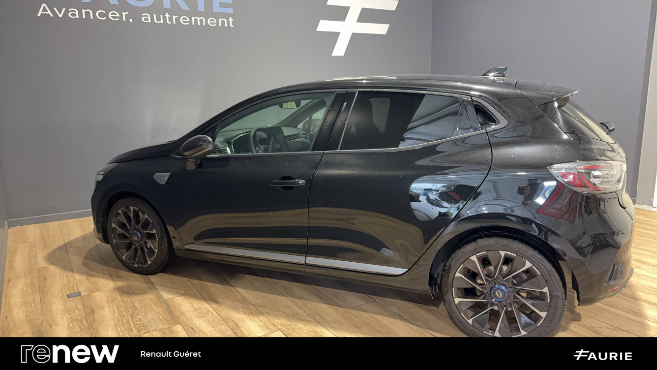 Acheter Renault Clio 5 Clio TCe 90 ch GSR2 Esprit Alpine 5p occasion dans les concessions du Groupe Faurie