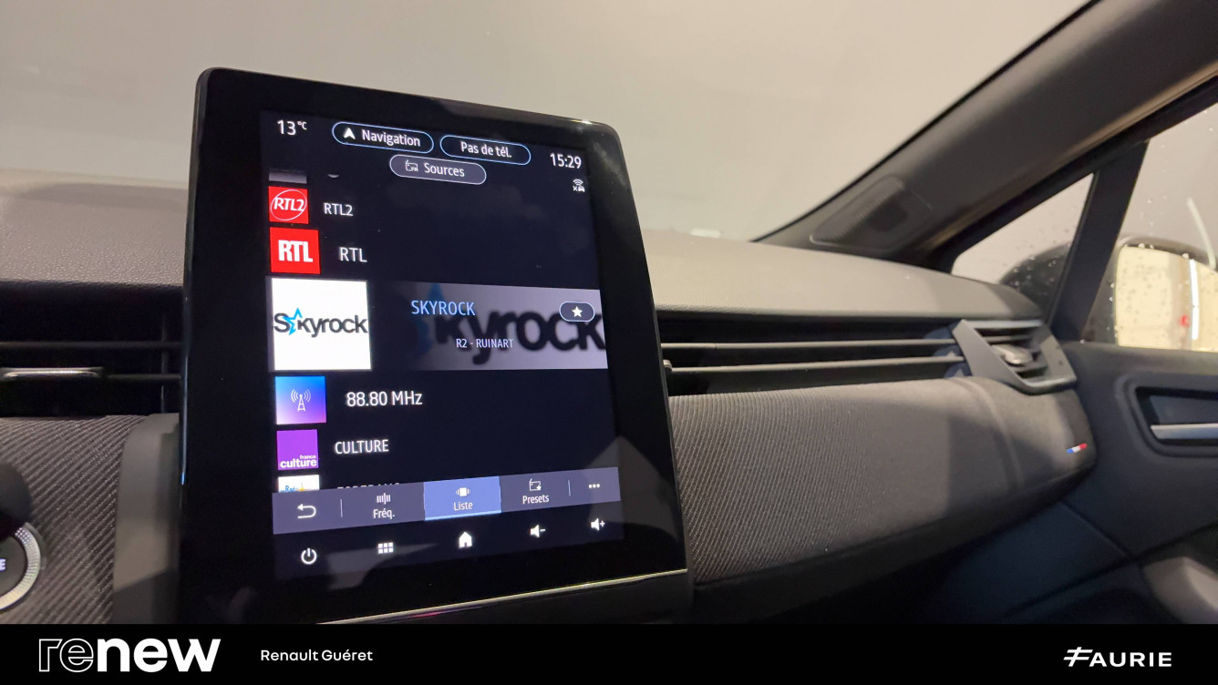 Acheter Renault Clio 5 Clio TCe 90 ch GSR2 Esprit Alpine 5p occasion dans les concessions du Groupe Faurie