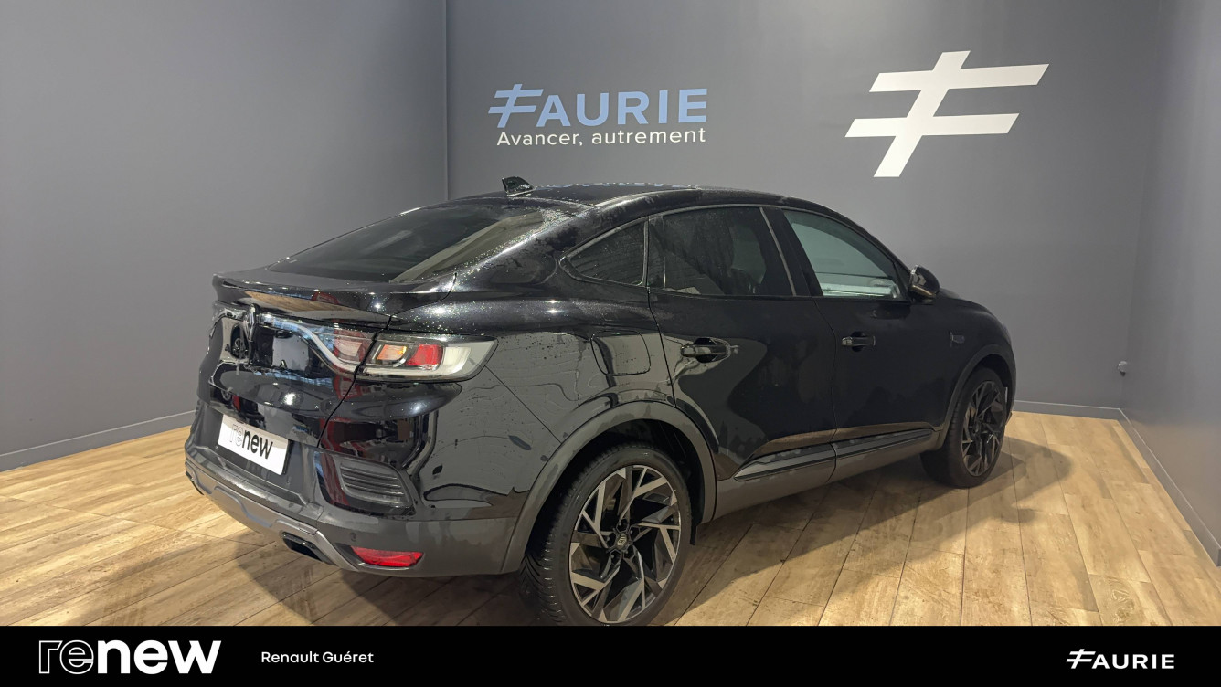 Acheter Renault Arkana Arkana E-Tech 145 - 23 esprit Alpine 5p occasion dans les concessions du Groupe Faurie