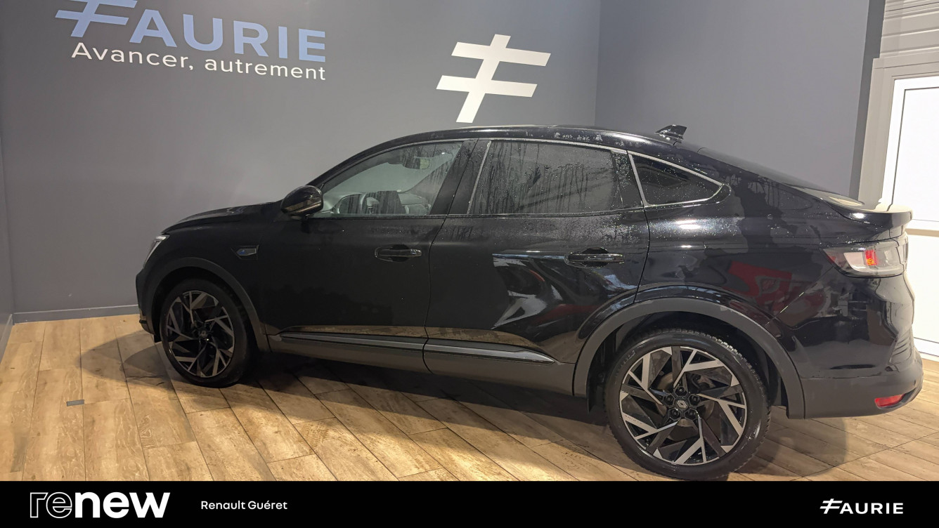 Acheter Renault Arkana Arkana E-Tech 145 - 23 esprit Alpine 5p occasion dans les concessions du Groupe Faurie
