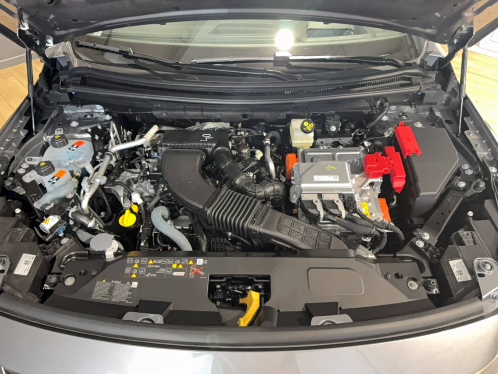 Acheter Renault Austral Austral full hybrid E-Tech 200 ch Esprit Alpine 5p neuf dans les concessions du Groupe Faurie