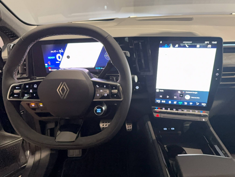 Acheter Renault Austral Austral full hybrid E-Tech 200 ch Esprit Alpine 5p neuf dans les concessions du Groupe Faurie