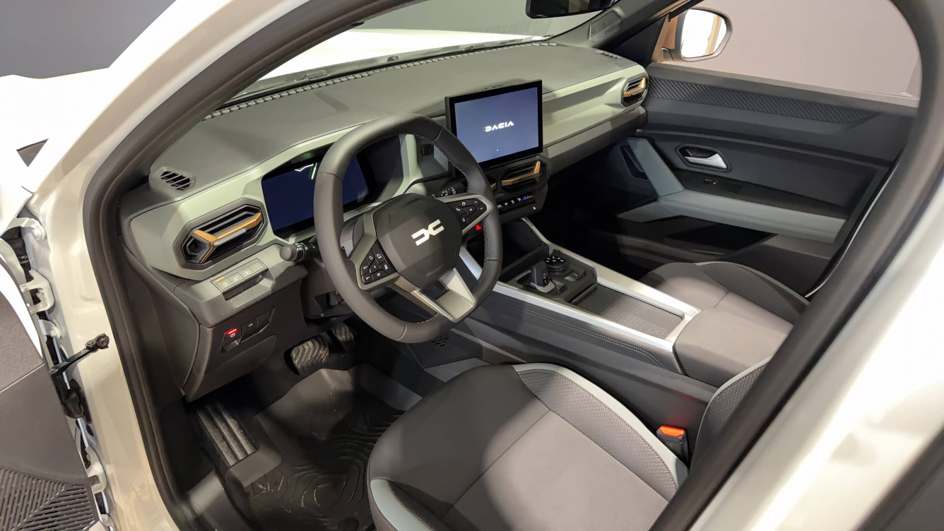 Acheter Dacia Bigster Bigster Hybrid-G 150 4x4 Extreme 5p neuf dans les concessions du Groupe Faurie