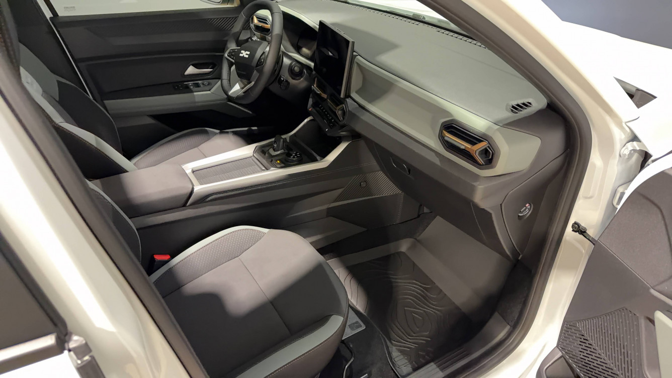 Acheter Dacia Bigster Bigster Hybrid-G 150 4x4 Extreme 5p neuf dans les concessions du Groupe Faurie